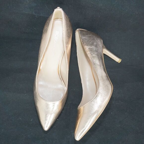 BCBGeneration Metallic 'Marci' Pointed Toe Pumps, Size 6.5B - Picture 5 of 11